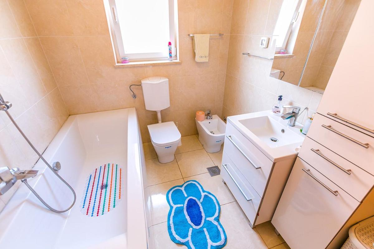 Apartment Antonella Fasana فاجانا المظهر الخارجي الصورة