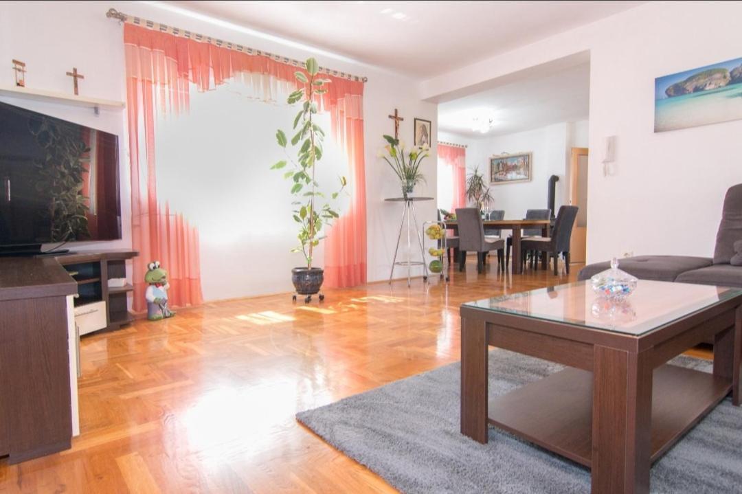 Apartment Antonella Fasana فاجانا المظهر الخارجي الصورة