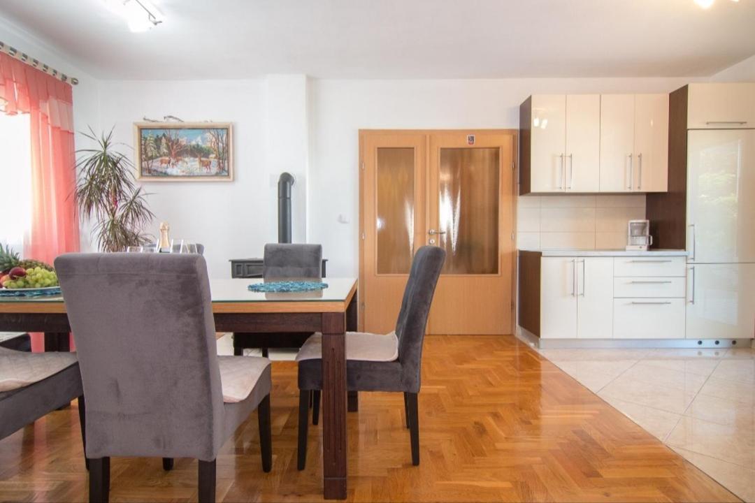 Apartment Antonella Fasana فاجانا المظهر الخارجي الصورة